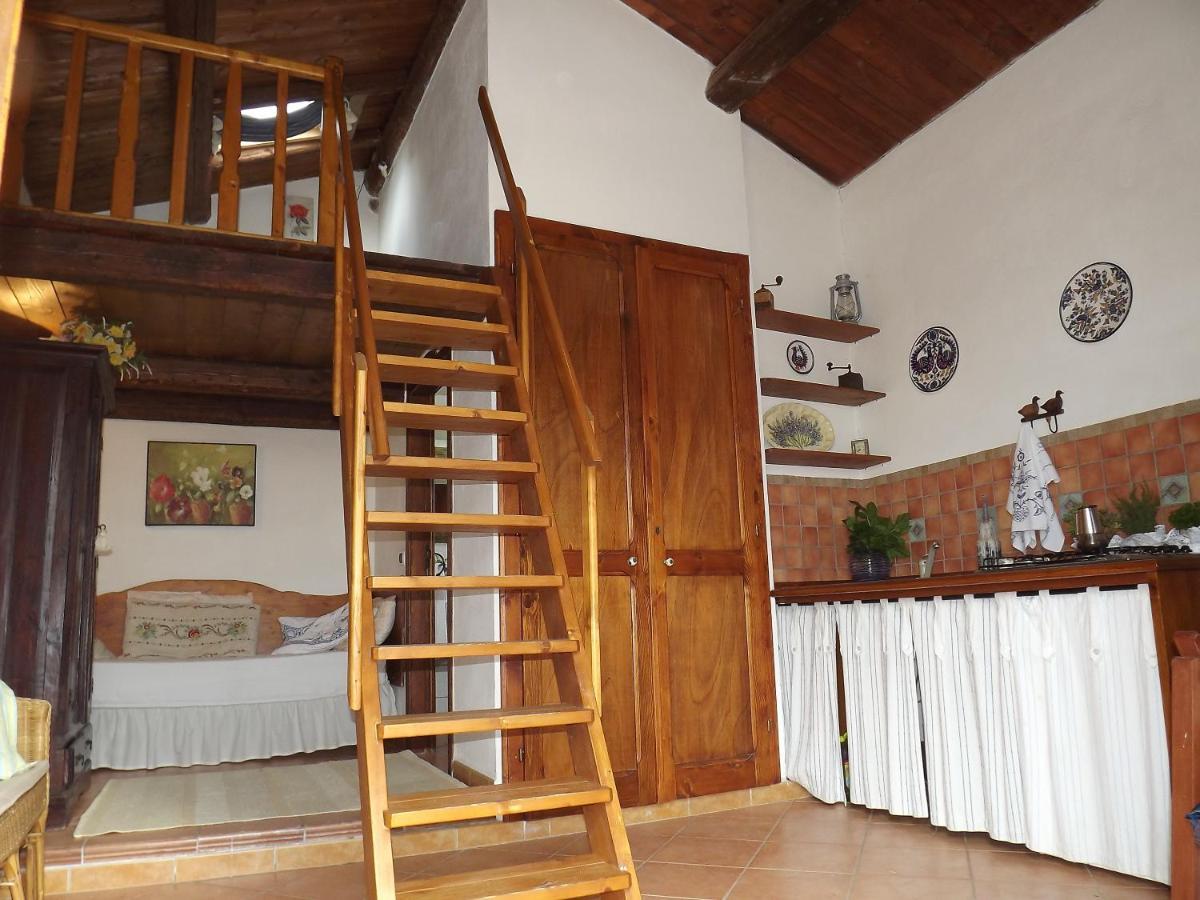 SantʼAntìoco Sa Ruscitta Bed & Breakfast エクステリア 写真