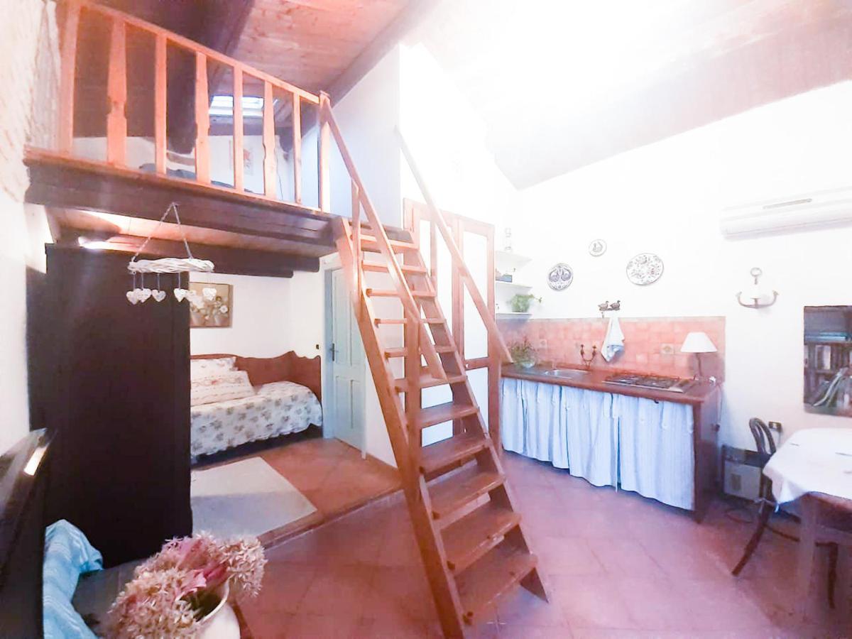 SantʼAntìoco Sa Ruscitta Bed & Breakfast エクステリア 写真