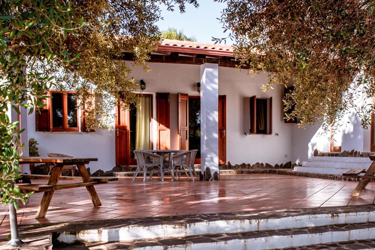 SantʼAntìoco Sa Ruscitta Bed & Breakfast エクステリア 写真