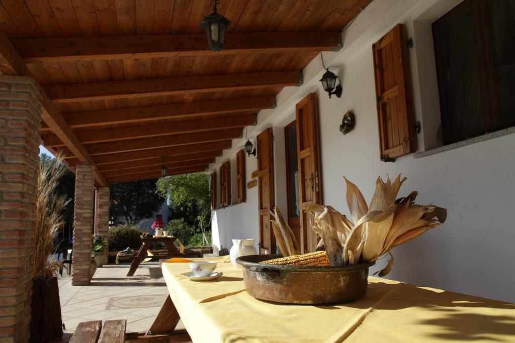 SantʼAntìoco Sa Ruscitta Bed & Breakfast エクステリア 写真