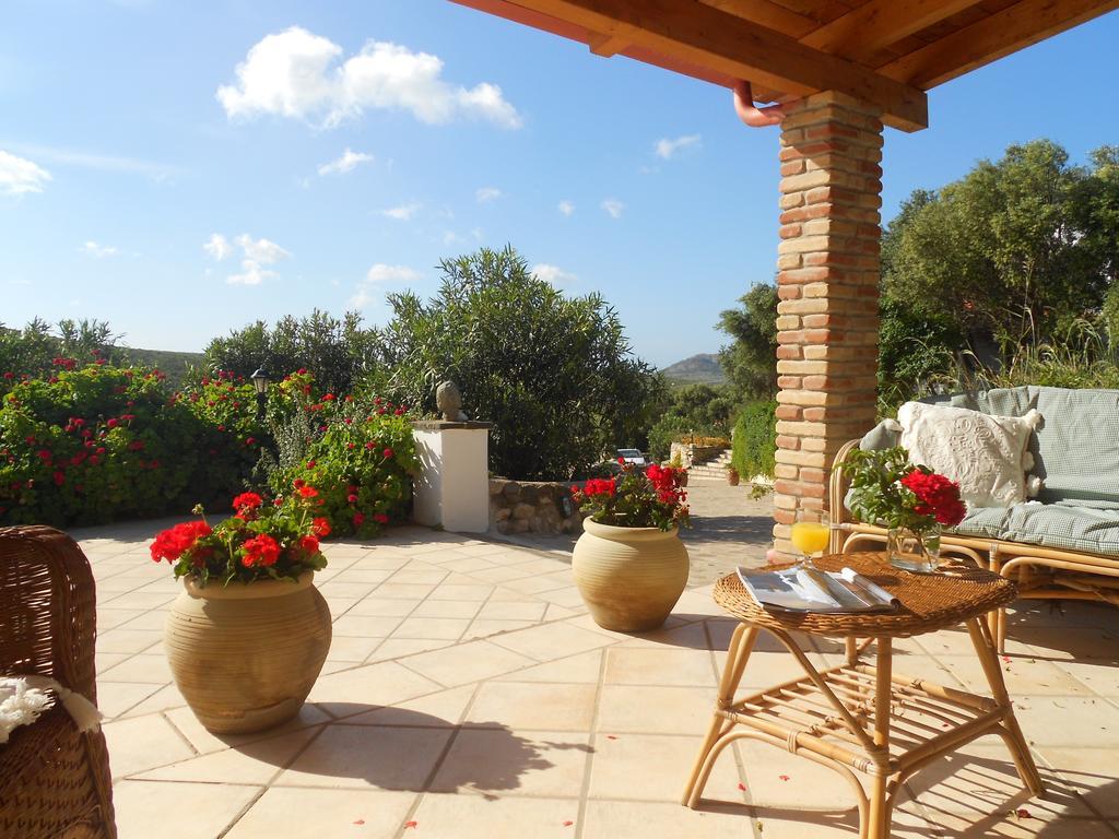 SantʼAntìoco Sa Ruscitta Bed & Breakfast エクステリア 写真